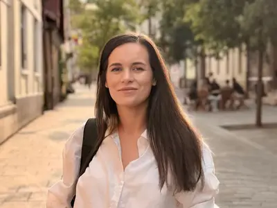 Alexandra Turnagiu is Sales Support Manager bij Schréder in Roemenië