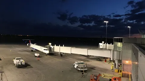 OMNIstar improves the quality of light to enhance safety for all while reducing the operating costs for Saskatoon airport